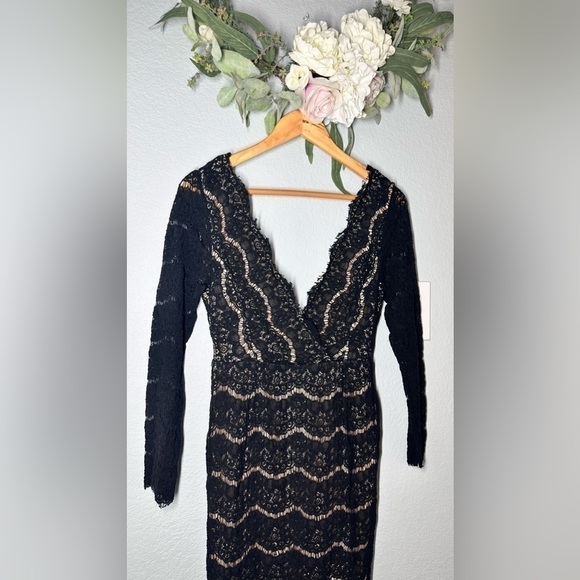 Sexy Black Lace‎ Deep V Neck Party Chic Mini Dress Sz M - Picture 3 of 9